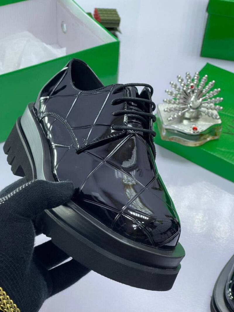 BOTTEGA VENETA SHOE