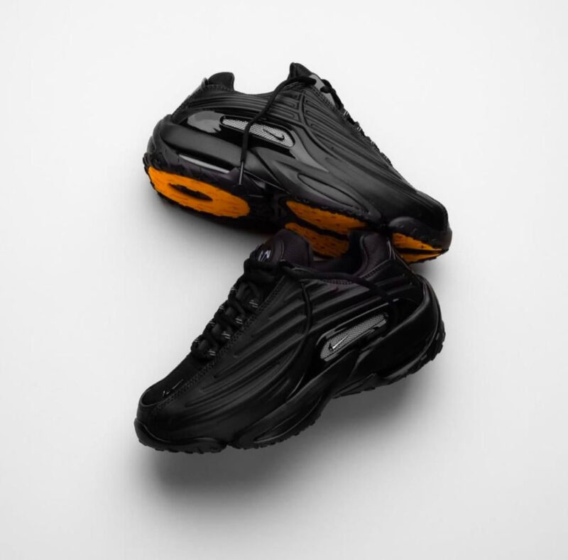 NIKE LUXURY SNEAKERS