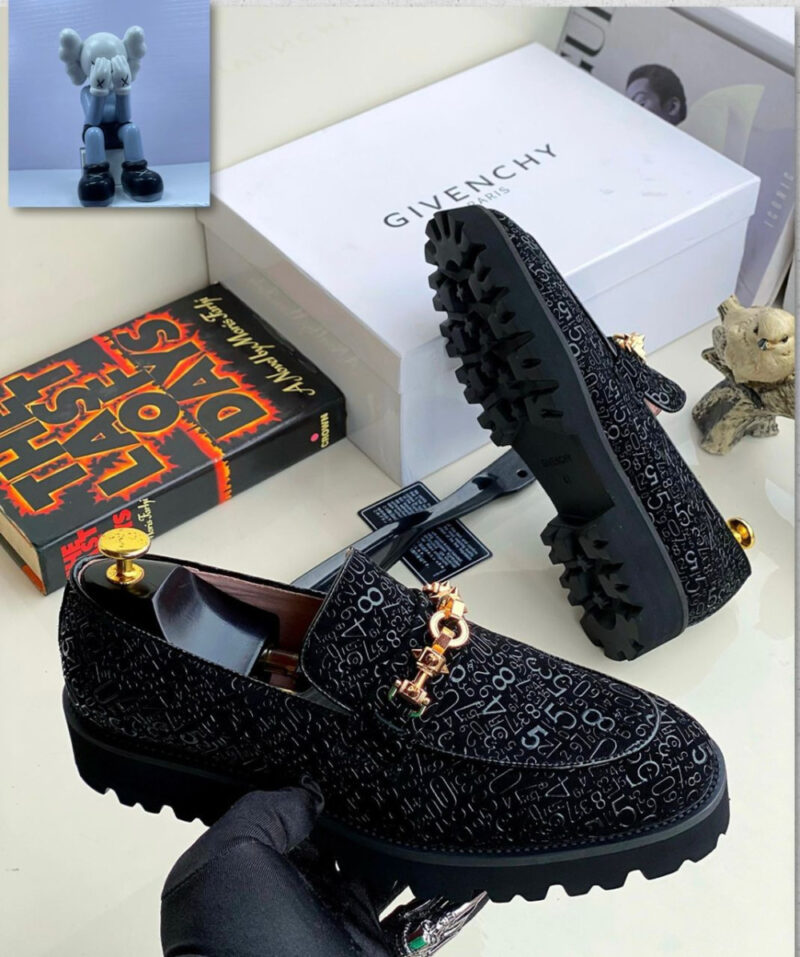 GIVENCHY LUXURY SHOE - Image 3