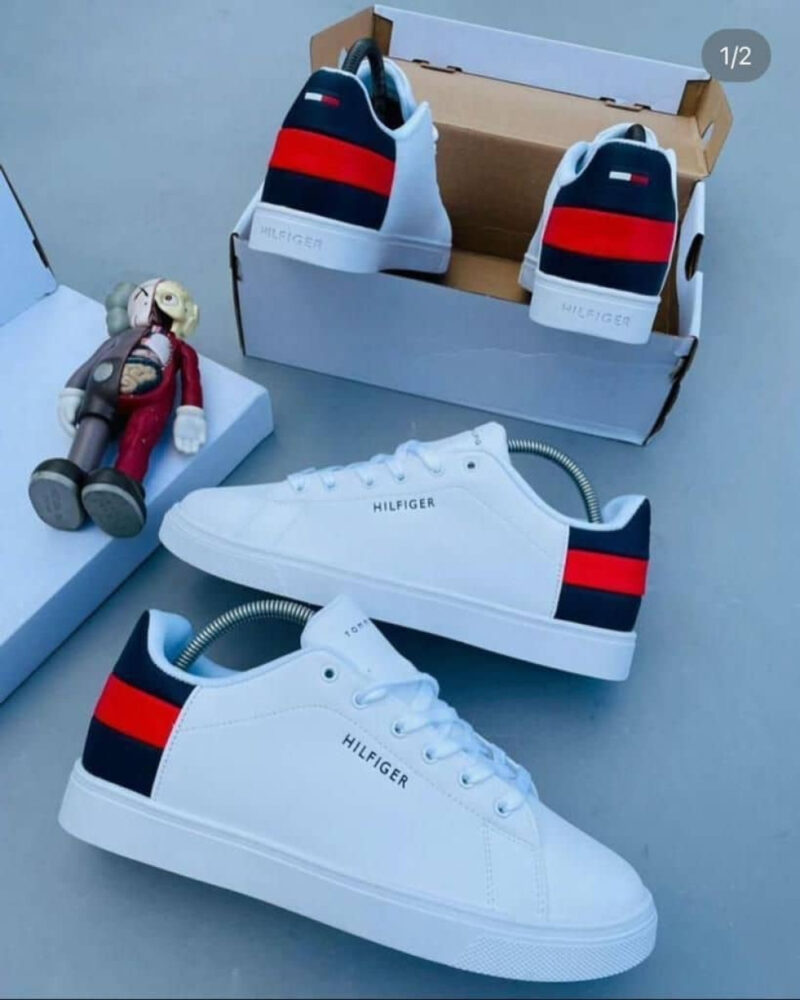 TOMMY HILFIGER CASUAL SNEAKERS