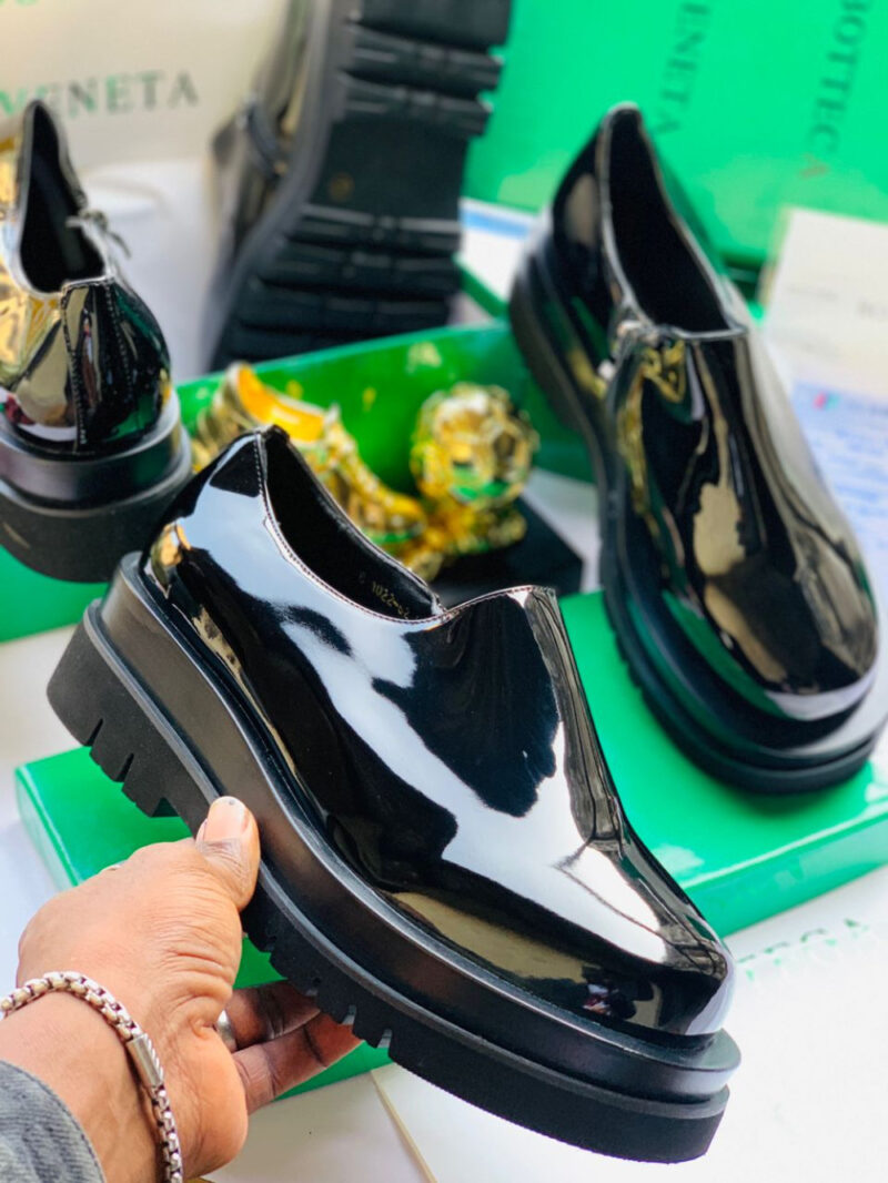BOTTEGA VENETA SHOE