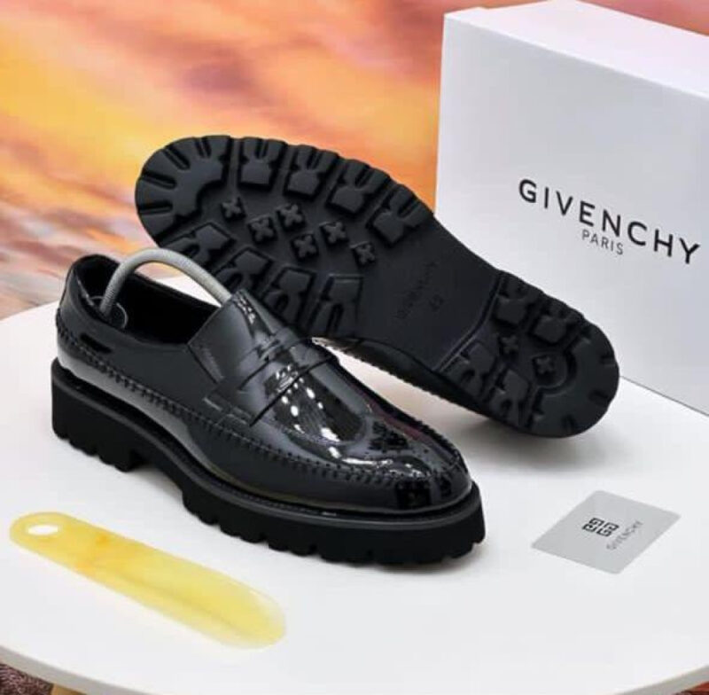 GIVENCHY CORPORATE SHOE